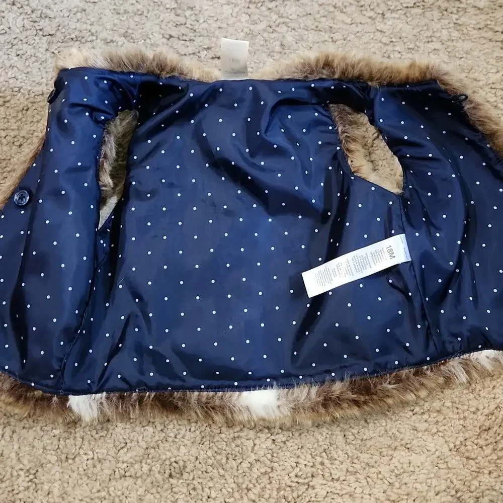 OshKosh B'gosh Baby Girl Polka Dot‎ Lined Brown Faux Fur Vest Size 18M Buttons